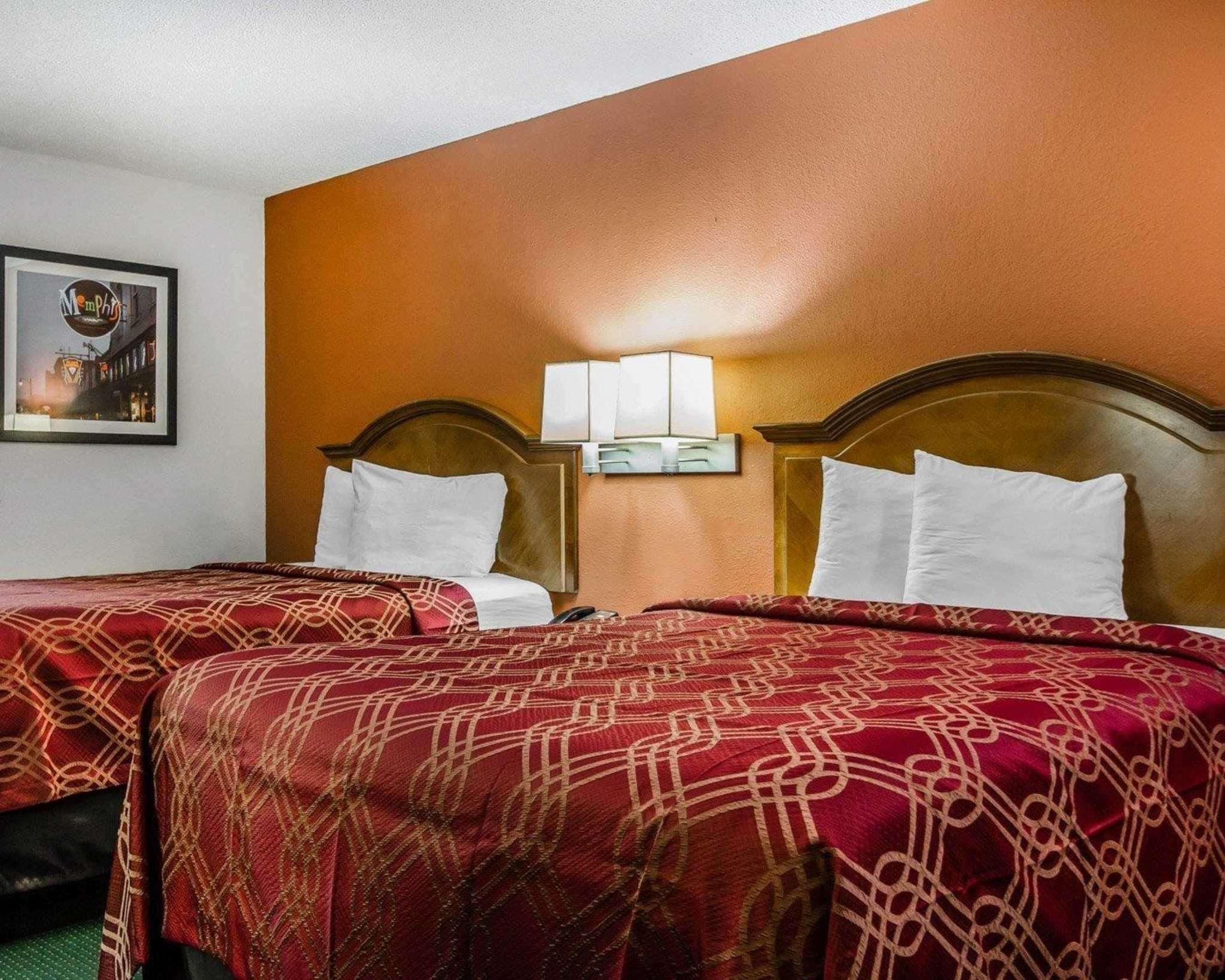 Econo Lodge Inn & Suites אנטרפרייז מראה חיצוני תמונה