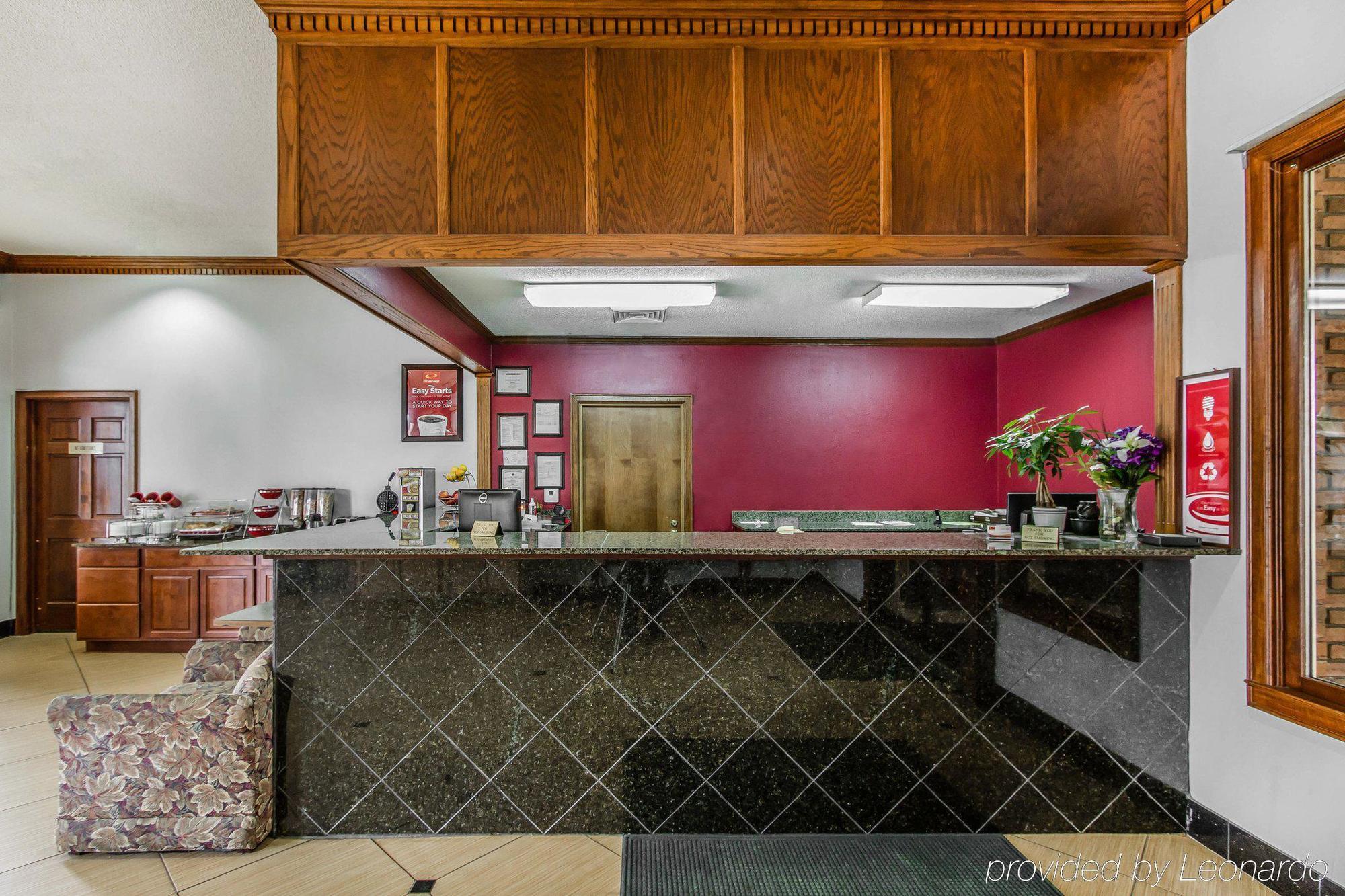Econo Lodge Inn & Suites אנטרפרייז מראה חיצוני תמונה