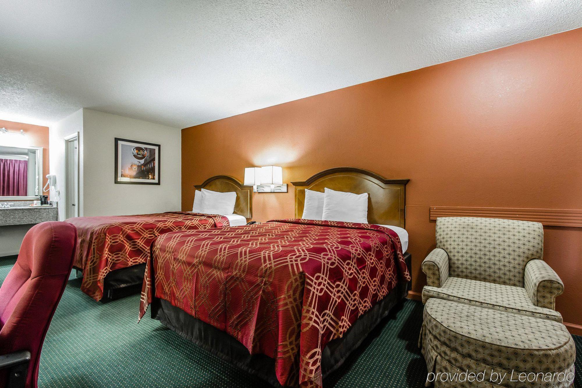Econo Lodge Inn & Suites אנטרפרייז מראה חיצוני תמונה