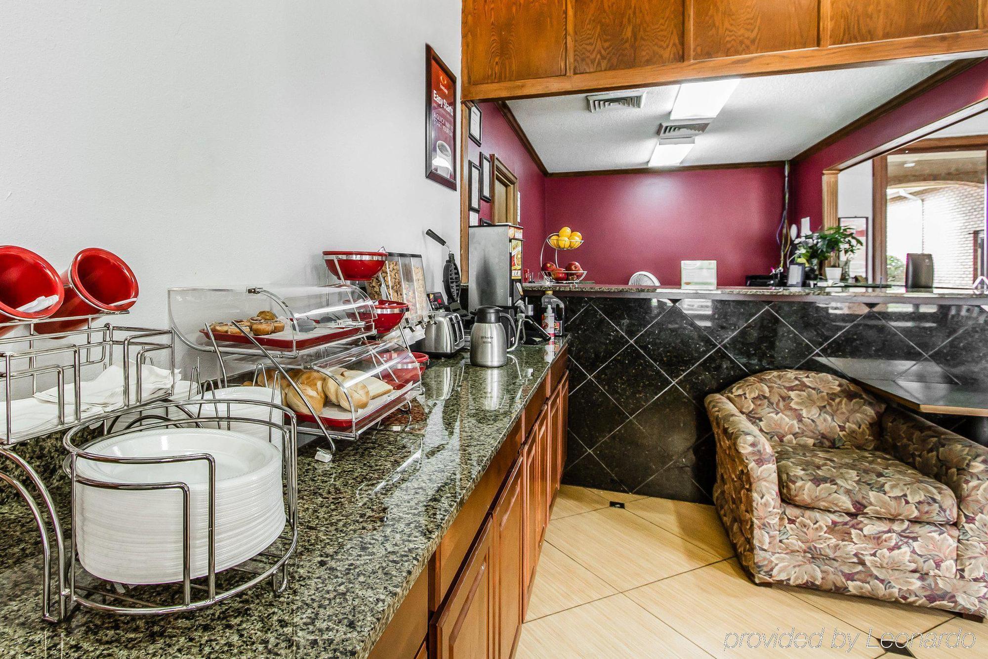 Econo Lodge Inn & Suites אנטרפרייז מראה חיצוני תמונה